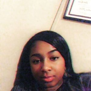 Meet your Posher, Jenesi